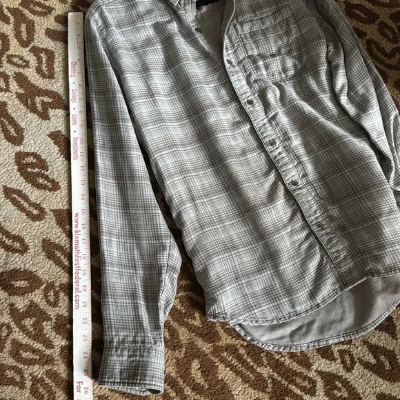 Kuhl Button Down Hiking Shirt Womens S Modal blend camping outdoors activewear - Picture 8 of 11